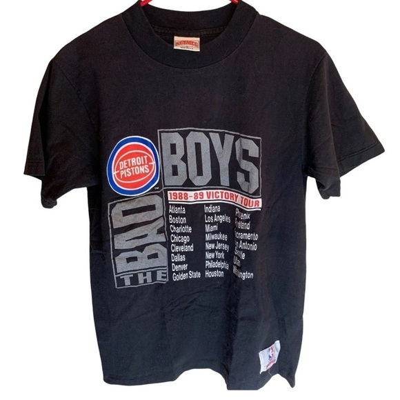 Vintage 1989 Nutmeg NBA Detroit Pistons Bad Boys Basketball Tee Shirt Medium - Picture 1 of 7